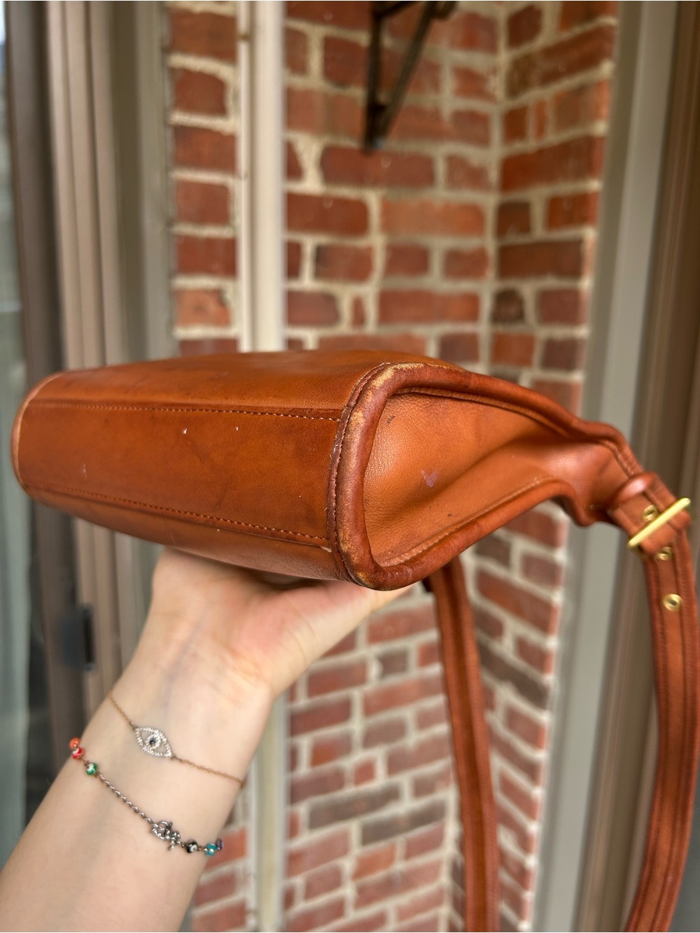 Vintage coach legacy small zip style 9997 British tan leather crossbody purse - Picture 9 of 13
